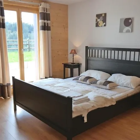 Esserts B32 Apartment Champoussin